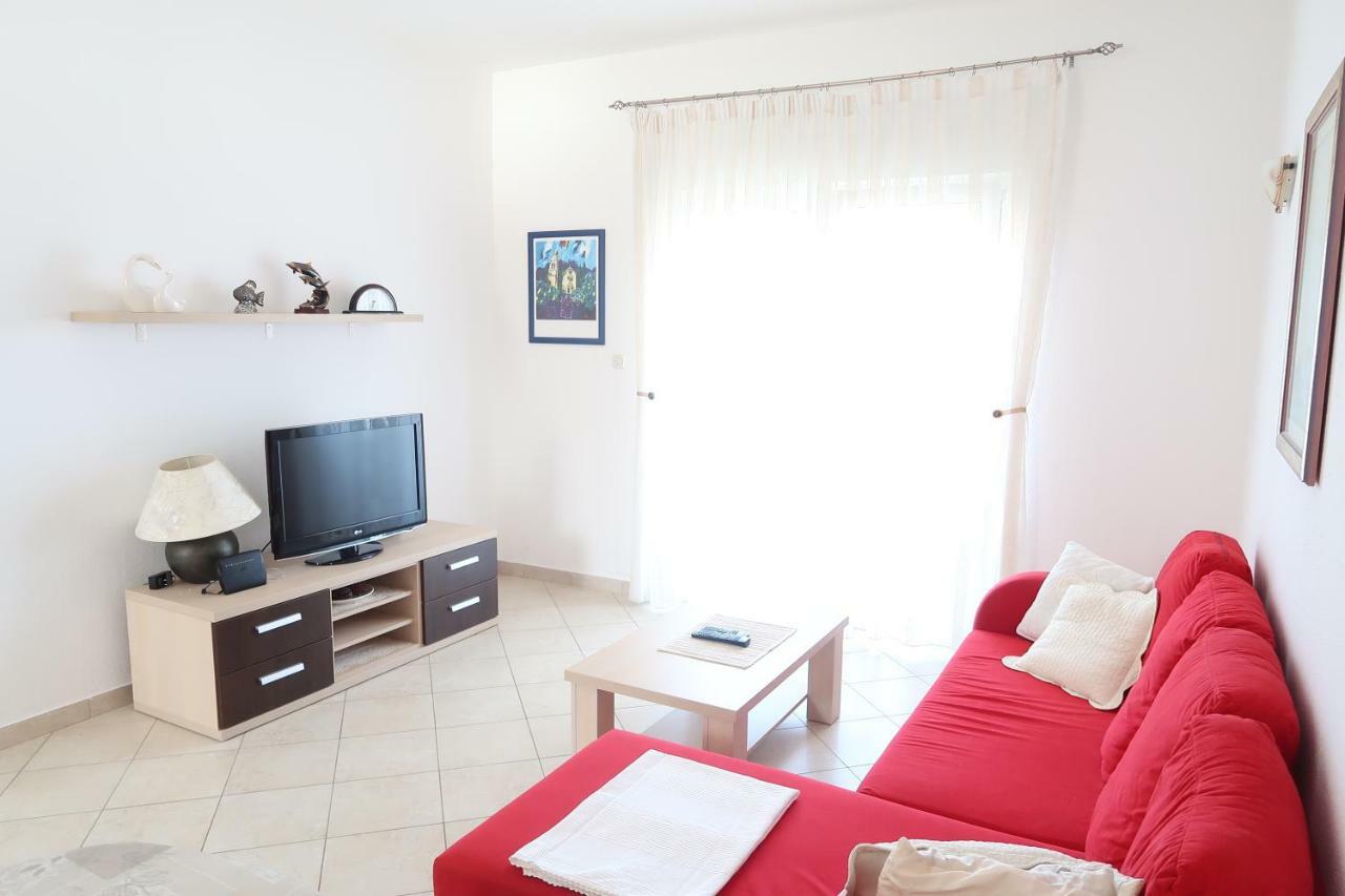 Apartments Maras Primosten Ngoại thất bức ảnh