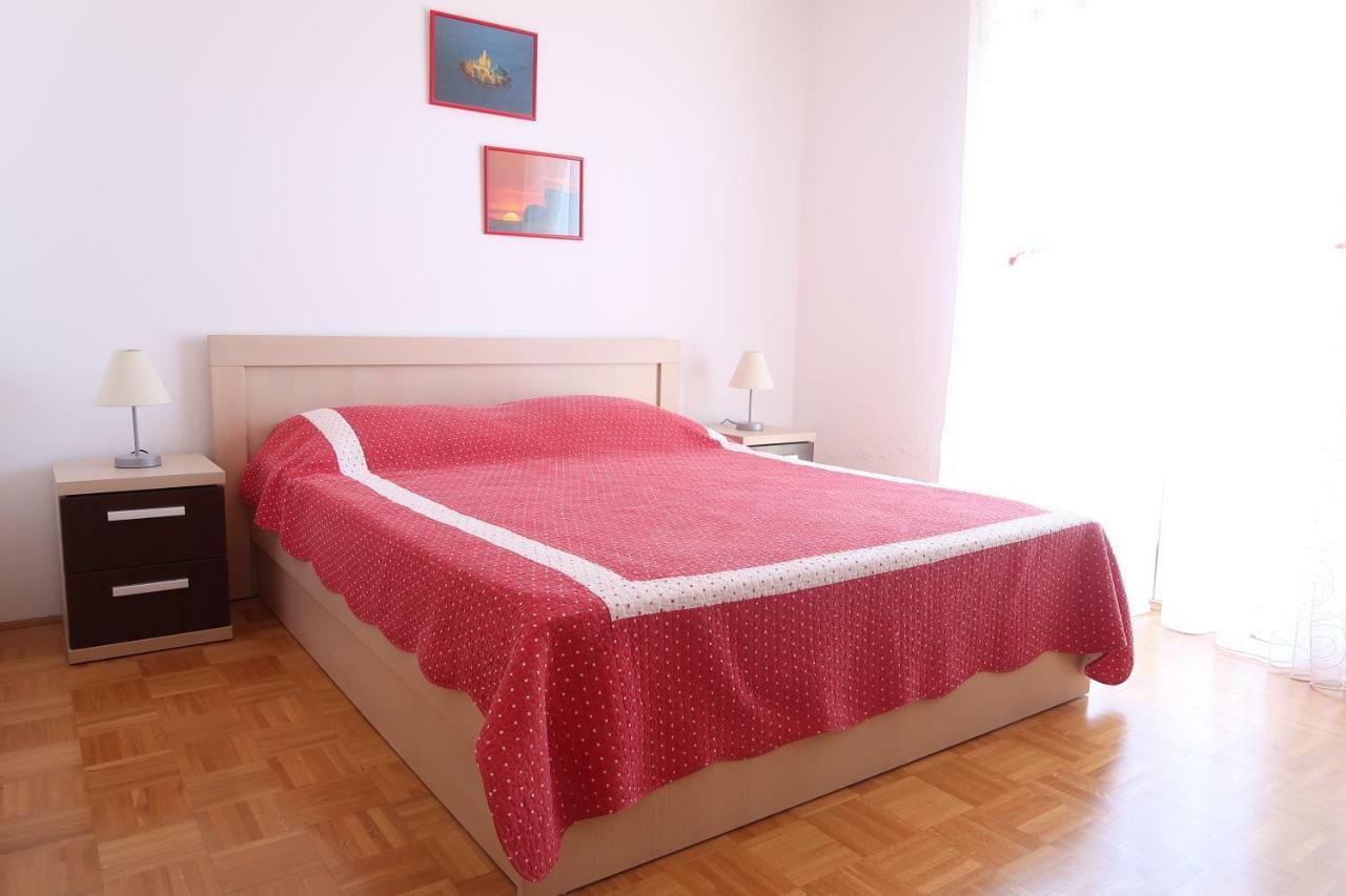 Apartments Maras Primosten Ngoại thất bức ảnh