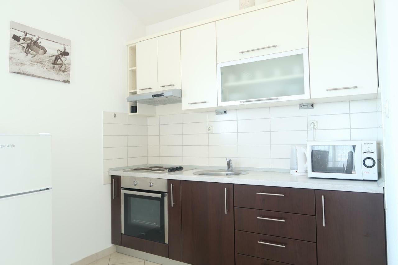 Apartments Maras Primosten Ngoại thất bức ảnh