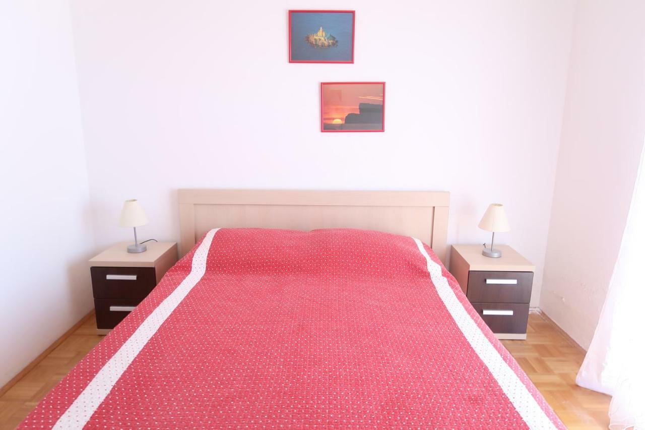 Apartments Maras Primosten Ngoại thất bức ảnh
